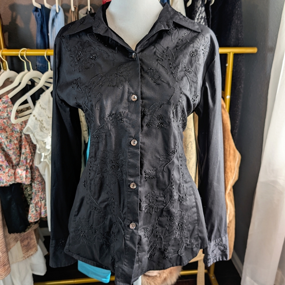 Y2K Chico's Beaded Embroidered Black Shirt